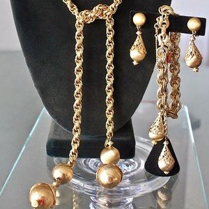 MONET JEWELRY SET NECKLACE BRACELOT EARRINGS GOLD VINTAGE